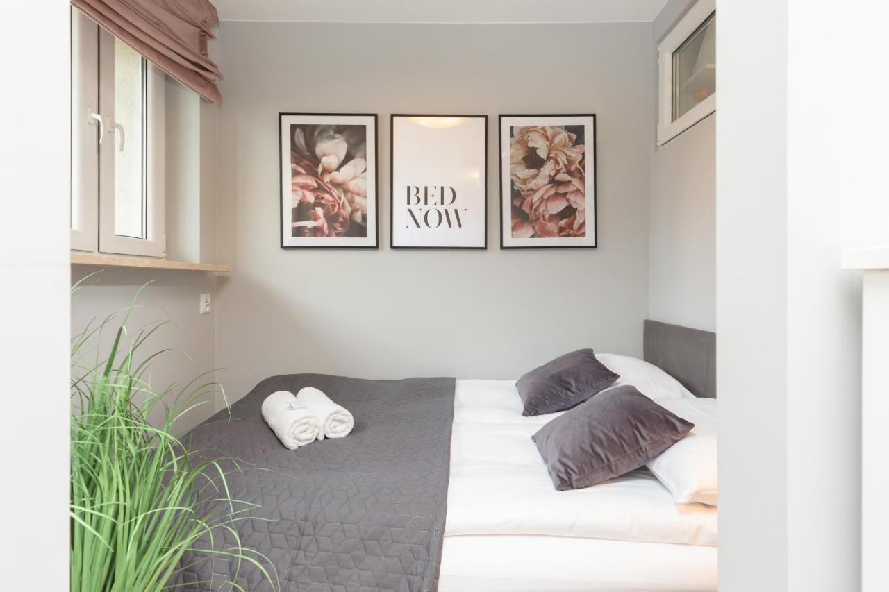 City Center Apartment Near The Vistula By Noclegi Renters Varsovia Exterior foto